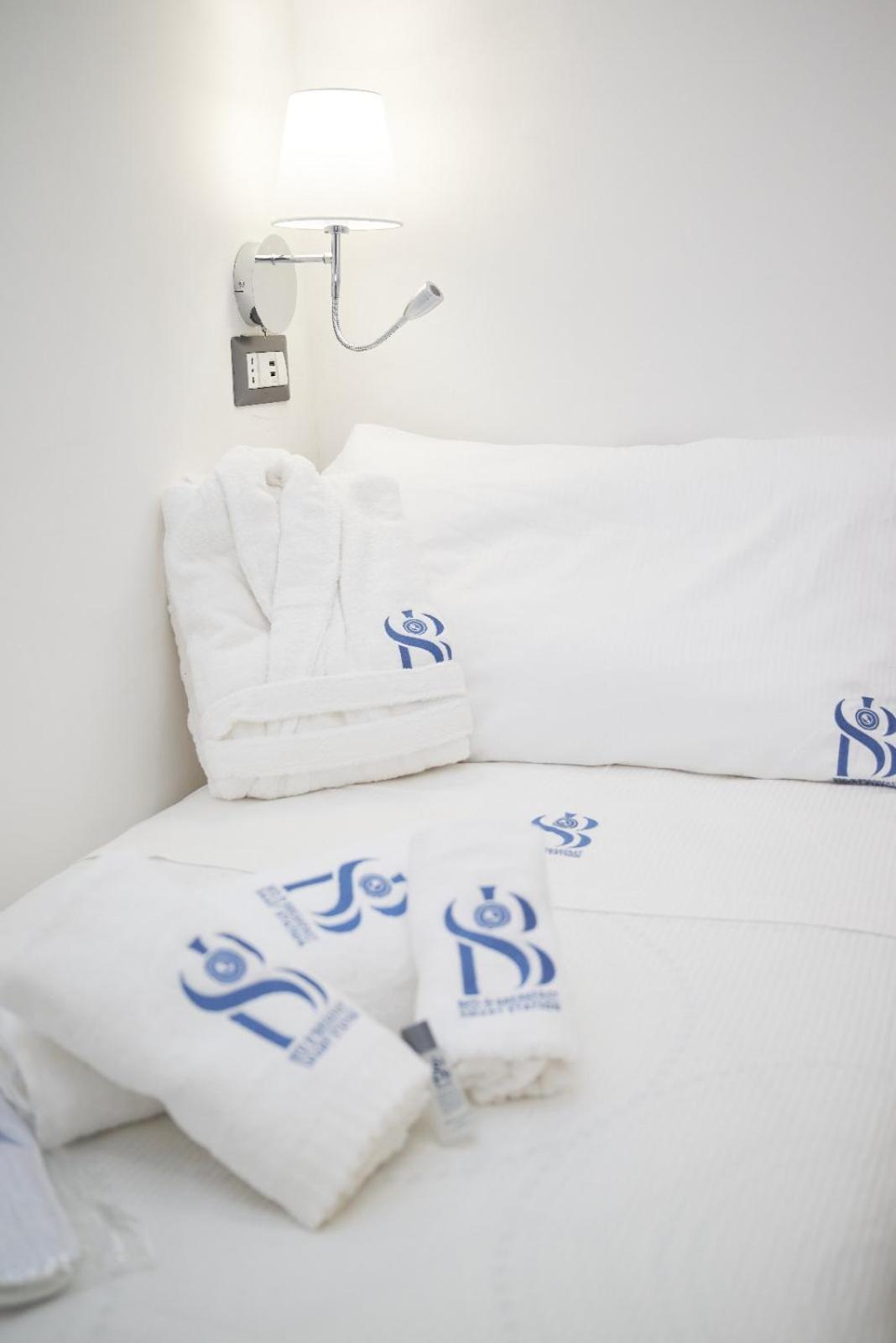 Bed & Breakfast Smart Station *